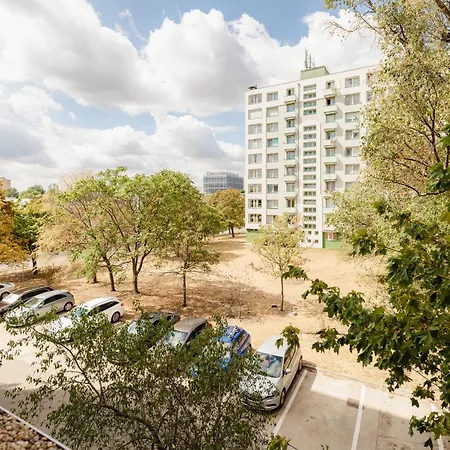 Apartmán Komarnicka With Balcony